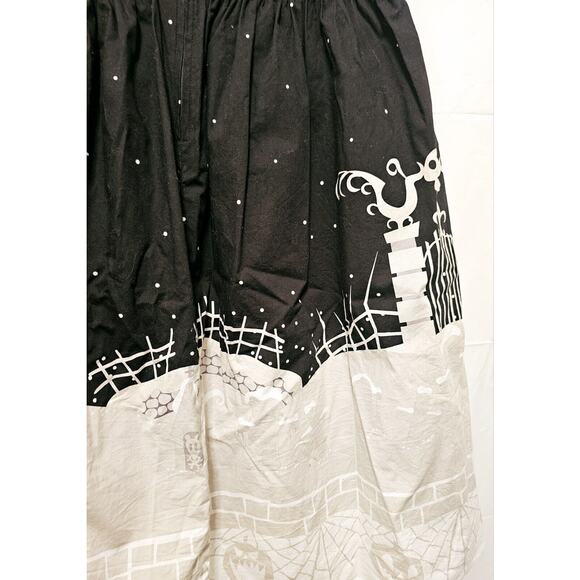 DISNEY Tim Burton The Nightmare Before Christmas Moon Skirt Size Small - Picture 7 of 10
